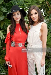 actors-victoria-justice-and-olivia-culpo-attend-popsugar-and-the-of-picture-id668936024.jpg