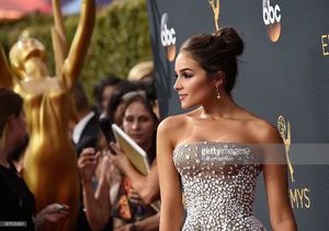 actress-olivia-culpo-attends-the-68th-annual-primetime-emmy-awards-at-picture-id607659820.jpg