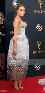 actress-olivia-culpo-attends-the-68th-annual-primetime-emmy-awards-at-picture-id607687550.jpg