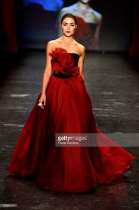 actress-olivia-culpo-walks-the-runway-at-the-american-heart-go-red-picture-id509651014.jpg