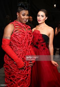 actress-tarhonda-jones-and-actress-olivia-culpo-prepare-backstage-at-picture-id509657124.jpg