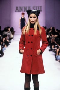 anna-sui-aw-1995-2.thumb.jpg.fa3b4f8d6ddf64451afdf589b82402ad.jpg