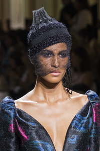 armani-prive-hc-clp-rf17-2776.thumb.jpg.987a613c9c29bd131e96f7380e8f88f5.jpg