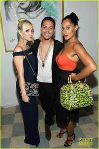 ashlee-simpson-evan-ross-make-art-with-a-cause-charity-event-a-family-affair-01.jpg