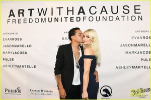 ashlee-simpson-evan-ross-make-art-with-a-cause-charity-event-a-family-affair-11.jpg