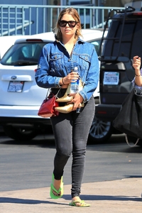 ashley-benson-leaving-a-nail-salon-in-studio-city-72517-26.jpg