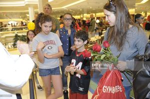 atmosphere-at-the-grand-opening-of-von-maur-on-november-10-2012-in-picture-id156025247.jpg