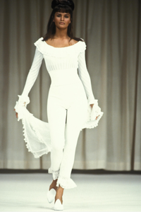 azzedine-alaia-ss-1992-1.thumb.png.52f024c7f9c539773ece1e9633056621.png