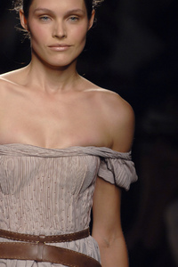botega-venetta-ss-2007-6.thumb.jpg.e90cb42fa0ba8a248fff69d7f5ff11f7.jpg