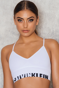 calvinklein_seamless_logo_bralette_1068-000022-0001-2270.jpg