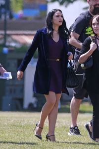 camila-mendes-filming-riverdale-in-vancouver-july-11-2017-2.thumb.jpg.9f52476593cf50a3721a16e1fefceb77.jpg