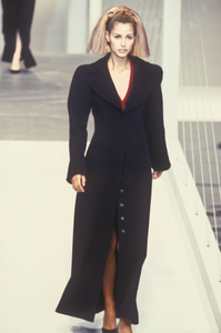 chanel-fw-1997-1.thumb.png.ebdba3a9966349ddd1ece8c4f30250f8.png