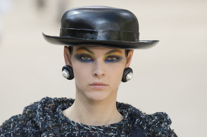 chanel-hc-clp-rf17-0009.thumb.jpg.39694947a666e84a390d79c8406be243.jpg