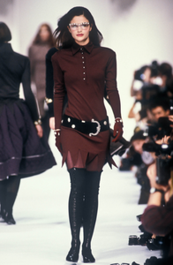 chantal-thomas-fw-1990-1.thumb.png.5e42fe96621163badcda5b40f74b6091.png