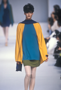 chloe-ss-1990-8.thumb.png.44c2b3516a219739bd9edb6a285144ce.png