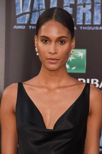 cindy-bruna-valerian-and-the-city-of-a-thousand-planets-premiere-in-los-angeles-07-17-2017-1.jpg