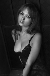 d7AKxI8BQ1Y.thumb.jpg.bcfa3c5d72b46865e71269937329dc08.jpg