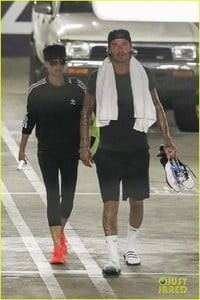 david-victoria-beckham-workout-03.jpg