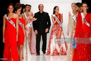 designer-tony-ward-and-miss-universe-olivia-culpo-appear-on-the-for-picture-id185942554.jpg