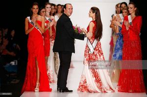 designer-tony-ward-and-miss-universe-olivia-culpo-appear-on-the-for-picture-id185942557.jpg