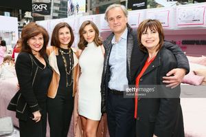 donna-kalajian-lagani-claudia-poccia-olivia-culpo-marc-rey-and-kathy-picture-id681860506.jpg