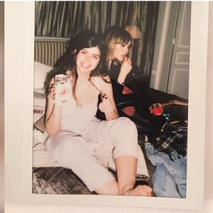 edie_24jan17_jessicadraper.thumb.jpg.65200abf400da59ef16efa0cc84880b2.jpg