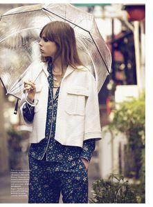 edie_air_france-Madame-149-Page-099_aug_sep12_1001mags.jpg
