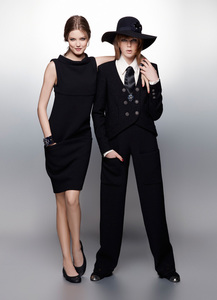 edie_chanel_autumn_melody_aw12_designscene_1.jpg
