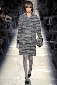 edie_chanel_couture_aw12_vogue_1.thumb.jpg.c5f119d025f7b3b76b91ddc56be5c7a6.jpg