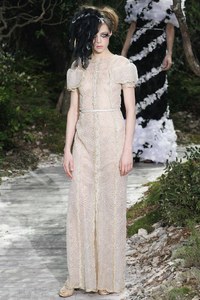 edie_chanel_couture_ss13_vogue_2.thumb.JPG.ac416f47a29b37556a06a4486fb9b75a.JPG