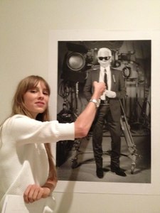 edie_chanel_little_black_jacket_11oct12_modellovepersonal.thumb.jpg.1f97601d304c86d8b5740d106c7f936f.jpg