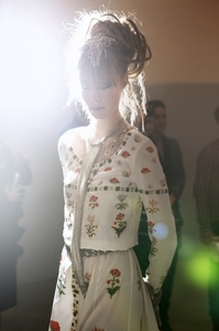 edie_chanel_paris_bombay_prefall12_tfs_2.jpg