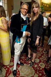 edie_goodwood_ball_7aug12_tatler_400.thumb.jpeg.0a47a764ad6b506cc0d0df8d4e119252.jpeg