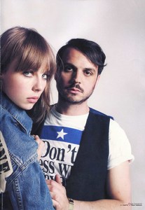 edie_jalouse_jun11_yangabin_2.thumb.jpg.6a91ba5349ea6cdaaaa95daf005a8650.jpg