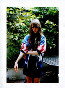 edie_jalouse_oct10_yanngabin_2.thumb.jpg.9967b82fc41931cbd7d6b015136cf14e.jpg