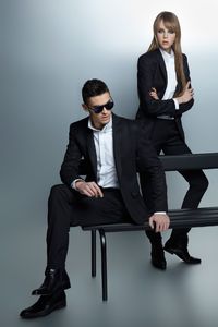 edie_karl_lagerfeld_aw12_vogue_1280_20.jpeg