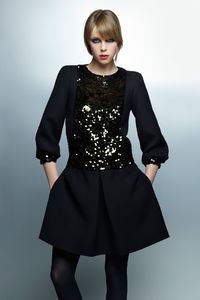 edie_karl_lagerfeld_aw12_vogue_1280_21.jpeg