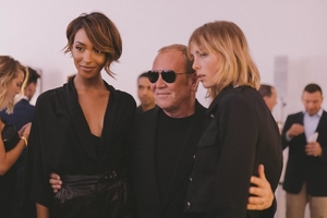 edie_kors_tatler_30jun17_vogue_1.thumb.jpg.f40da50ed52d12077a3b29d7d27d3bcd.jpg