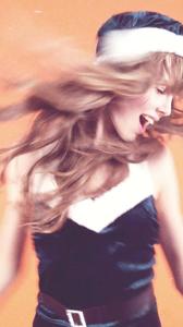 edie_love_advent_2012_lovemagazine.thumb.jpg.20d4ccf6cdd2fe36a5411dc57d30a3a6.jpg