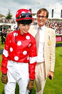 edie_magnolia_cup_28jul11_tatler.thumb.jpg.09e61e9418f755d143faaac9604788cc.jpg