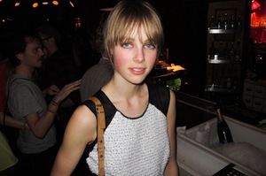 edie_matthew_williamson_after_party_20feb11_livincool.thumb.jpeg.ceb770333238ed4b1fd08f1372320308.jpeg