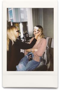 edie_michael_kors_aw17_missvogue_bts_vogue_1280_9.jpeg
