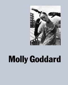 edie_molly_goddard_aw17_mollymgoddard_1a.thumb.jpg.c269d5245f22222b8434627ec169a629.jpg