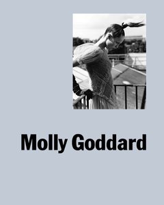 edie_molly_goddard_aw17_mollymgoddard_2a.thumb.jpg.0f35b0d3d7792e38ffabbfe937e7f4ed.jpg