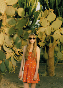 edie_orla_kiely_ss11_orlakiely_5.thumb.jpg.6ef6c25352c040965e89c113500287b3.jpg