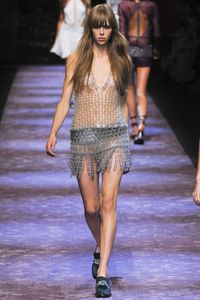 edie_paco_rabanne_ss13_vogue_2000.thumb.jpeg.913f149a6bb6998e46bf952a6cd483a6.jpeg