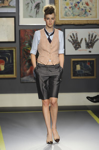 edie_paul_smith_ss11_livingly_1.thumb.jpg.517368efb0f7217f94a0e16939c1cdfe.jpg