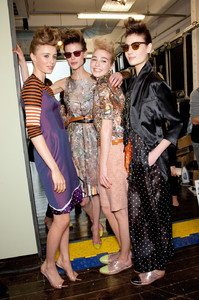 edie_paul_smith_ss11_livingly_4.thumb.jpg.142d06e06f80ca0ad69296fc0a44d490.jpg