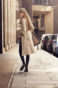edie_puro_encanto_british_dec_11_vogue_mexico_9.thumb.jpg.bbb9f9d294ad3fc1c483079539ee70da.jpg