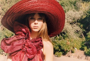 edie_self_service_ss11_selfservicemagazine_1.jpg